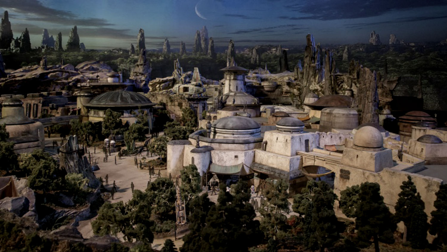 Theme Parks Immersed's Guide to Immersive Theme Park Experiences